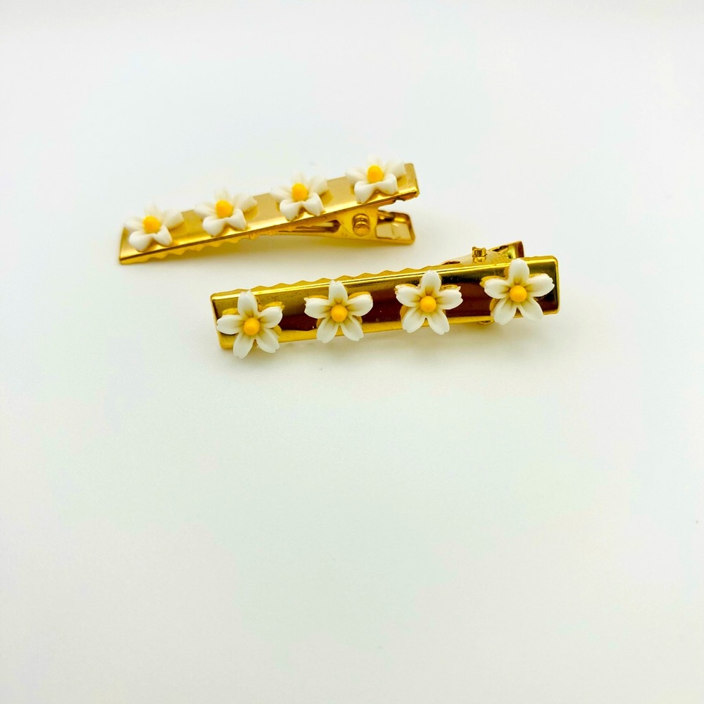 Petite Daisy Hair Clips set of 2 gold alligator clips